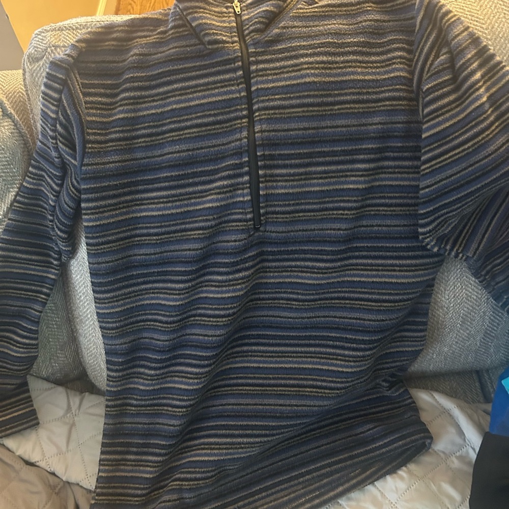 Patagonia Men's Blue and Gray Striped Zip-Up Sweater